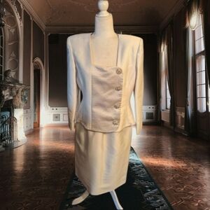 Arthur Doucette Designer Cream Skirt Suit Rhinestone Button Blazer Skirt Sz 8